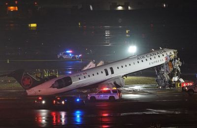  Σοκ: Σύγκρουση αεροσκάφους με το πυροσβεστικό (Βίντεο)