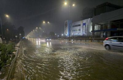 Η βροχόπτωση αναμένεται 35–50 χιλιοστά ανά ώρα, με πιθανότητα χαλαζιού.