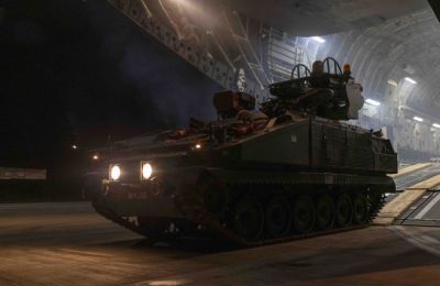 Έφτασαν τα οχήματα αεράμυνας Stormer του Βρετανικού Στρατού