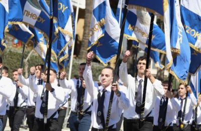 Mε δοξολογίες και παρελάσεις η Κύπρος τιμά την 25η Μαρτίου