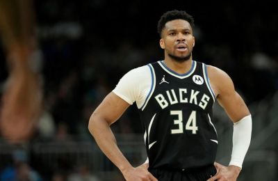 «Οι Ρόκετς θα προσπαθήσουν να αποκτήσουν τον Γιάννη Αντετοκούνμπο»