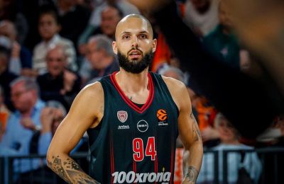 Ευχές από Φουρνιέ στα ελληνικά