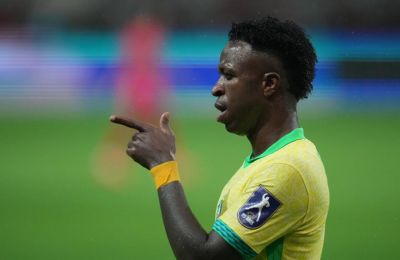 Βινίσιους: «Η Βραζιλία δεν είναι φαβορί για το Μουντιάλ»