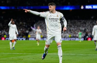 Γλίτωσε με μία αγωνιστική ο Βαλβέρδε για την αποβολή με την Ατλέτικο