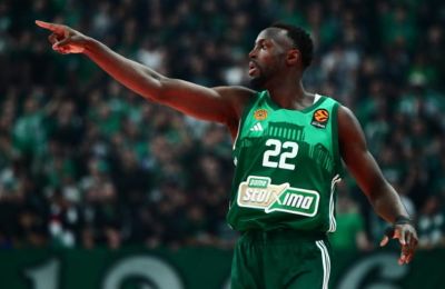 Ρωγμώδες κάταγμα σε μετακάρπιο του αριστερού του χεριού ο Γκραντ