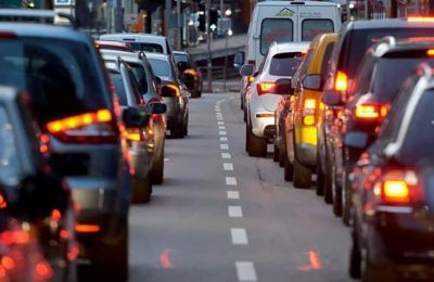 Κλειστή λωρίδα στον αυτοκινητόδρομο λόγω ακινητοποίησης φορτηγού