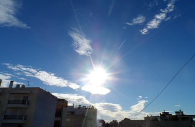 Η θερμοκρασία θα ανέλθει στους 20 βαθμούς στο εσωτερικό και τα παράλια και στους 9 βαθμούς στα ψηλότερα ορεινά.