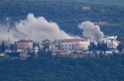 Ολοένα και εντείνονται τα σενάρια για χερσαία επιχείρηση στο Ιράν, ενώ διεθνή ΜΜΕ αναφέρουν ότι οι ΗΠΑ στέλνουν 10.000 στρατιώτες στη Μέση Ανατολή.