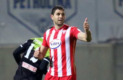 Ενίσχυση στο τμήμα σκάουτινγκ με Μακρίεβ! 