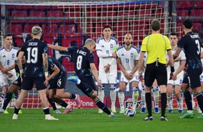 Ξεκίνημα με το… αριστερό στη νέα μέρα της Ελλάδας