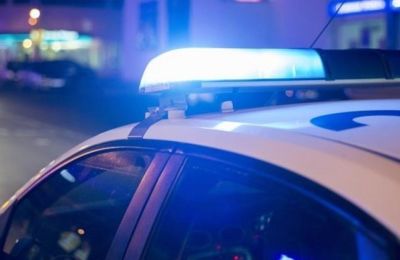 Εκτόξευσαν πυροτεχνήματα εναντίον περιπολικού στη Λάρνακα