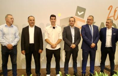 Η ψήφος των Κυπρίων ευρωβουλευτών σχετικά με τη δημιουργία κοινού ευρωπαϊκού συστήματος πολιτικής για την επιστροφή υπηκόων τρίτων χωρών έγινε viral στα social media