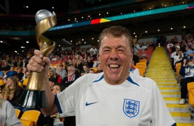 Άγγλος πουλά το σπίτι του για να πάει στο Μουντιάλ!