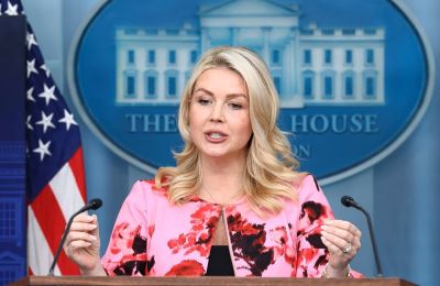 Η εκπρόσωπος Τύπου του Λευκού Οίκου Κάρολαϊν Λέβιτ.