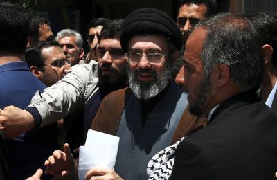 Κατακερματισμένη η ηγεσία του Ιράν, αδυνατεί να λάβει αποφάσεις