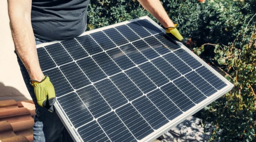 Νέες διαμαρτυρίες καταναλωτών για τη συχνότητα και τη διάρκεια των περικοπών στα φωτοβολταϊκά