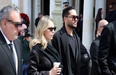  Άγριο κράξιμο στα social - Φωτoγραφίες