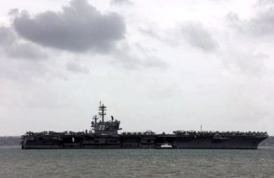Οι ΗΠΑ στέλνουν τρίτο αεροπλανοφόρο στην Μέση Ανατολή