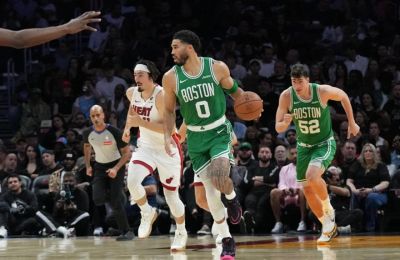 Τέιτουμ και Μπράουν «διέλυσαν» τους Χιτ με εντυπωσιακή εμφάνιση