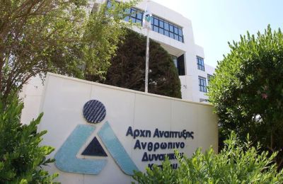 Με τέλος 0,5% επί των ασφαλιστέων αποδοχών, οι αυτοτελώς εργαζόμενοι μπορούν να συμμετάσχουν στα Προγράμμα της ΑνΑΔ.