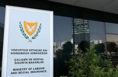 Οι αποφάσεις λήφθηκαν για παραβίαση των διατάξεων της νομοθεσίας για θέματα Ασφάλειας και Υγείας στην Εργασία, με αποτέλεσμα τον τραυματισμό εργοδοτούμενου και τον κίνδυνο τραυματισμού άλλων προσώπων.