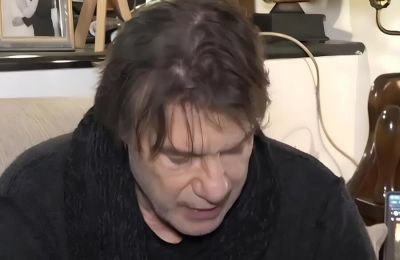 Ο Στράτος Τζώρτζογλου νόμιζε ότι το Πρωινό του κάνει πλάκα, όταν η δημοσιογράφος του έδειξε φωτογραφίες της πρώην συζύγου του με νέο σύντροφο