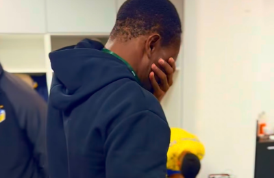 Δάκρυσε στο «αντίο» του ο Αμπάγκνα! (vid)