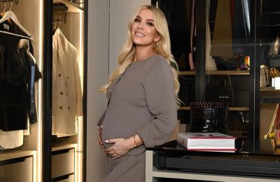 Το πρώτο της παιδί, ένα υγιέστατο κοριτσάκι κρατάει στην αγκαλιά της εδώ και  λίγες ώρες η Κατερίνα Καινούργιου