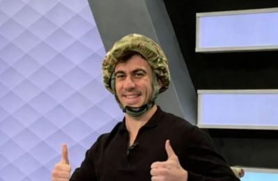 Ο Φειδίας Παναγιώτου κατηγόρησε τα κόμματα και την Κυβέρνηση ότι χρηματίζουν κανάλια και εφημερίδες για να τους υποστηρίζουν, λέγοντας ότι «εν γνωστό στους παραπάνω μας»