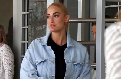 Με 15 λέξεις η πρώτη ανάρτηση της 