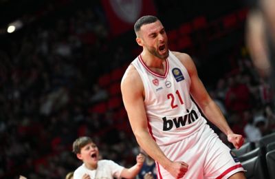 Καθάρισε τη Μύκονο γκαζώνοντας στο δεύτερο ημίχρονο