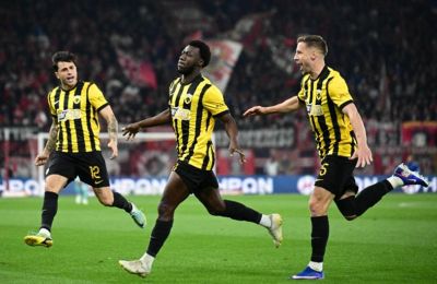 ΑΕΚ από… ατσάλι, άλωσε το Φάληρο