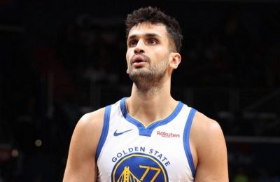 Tέλος από τους Γουόριορς o Γιούρτσεβεν