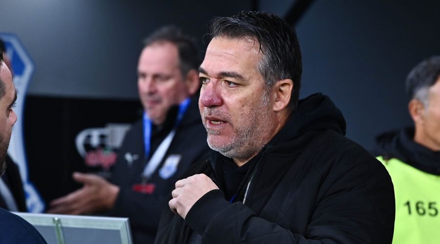 Πετεβίνος: «Ο Μπάλογκουν ξεκίνησε να πάει αποδυτήρια μόνος του»