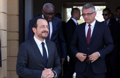 Συναντιούνται εκ νέου τέλη Απριλίου Χριστοδουλίδης - Έρχιουρμαν