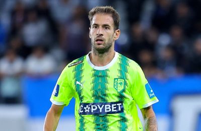 AEK: Εκτός για ενάμιση μήνα ο Σαμπορίτ