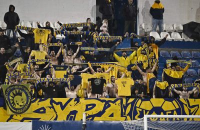 ΑΕΛ/Το γεμίζει...