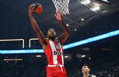 Καταγγελία Παναθηναϊκού για άσεμνη χειρονομία του Τζόουνς