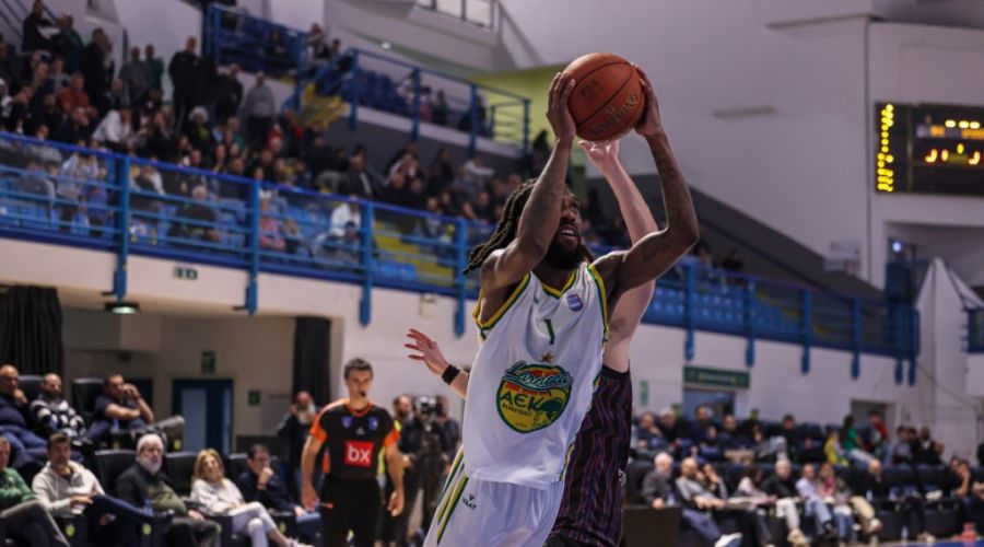 Κλείδωσε την πρώτη θέση πριν τα playoff η Πετρολίνα ΑΕΚ