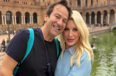 Η Ελένη Μενεγάκη και ο Ματέο Παντζόπουλος επέλεξαν φέτος να περάσουν τις πασχαλινές τους διακοπές εκτός Ελλάδας