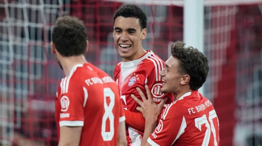 Ιστορική παράσταση με πεντάρα από την Μπάγερν