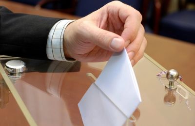 ΔΗΜΟΣΚΟΠΗΣΗ: Μάχη σε όλα τα προεκλογικά μέτωπα- Ρευστό το σκηνικό