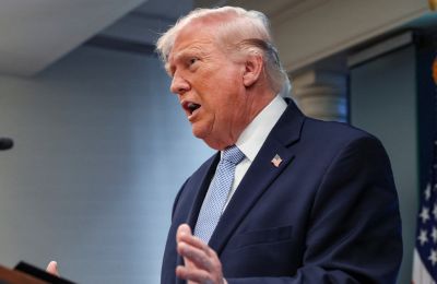 Το Πολεμικό Ναυτικό των ΗΠΑ θα αποκλείσει τα Στενά του Ορμούζ