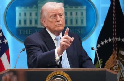 Τραμπ: Το Ιράν δεν θέλει να εγκαταλείψει τις πυρηνικές του φιλοδοξίες