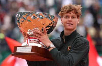 «Καθάρισε» τον Αλκαράθ στον τελικό του Μόντε Κάρλο 