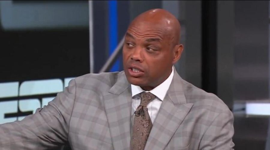 Μπάρκλεϊ για Μπακς: «Έχουν κάποιους άθλιους τύπους στα αποδυτήρια»