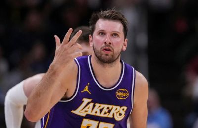 Επιστρέφει από την Ισπανία και τη θεραπεία με ενέσεις ο Ντόντσιτς