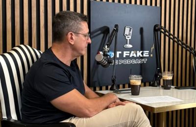 «Όσοι επηρεάζεστε από ψευδείς δημοσκοπήσεις και μας περιφρονείτε, σύντομα θα δείτε την πραγματικότητα», έγραψε ο Χριστόφορος Τορναρίτης