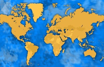 Η μερκατορική (κυλινδρική) προβολή κάνει τη Γροιλανδία να φαίνεται τόσο μεγάλη όσο η Αφρική, ενώ στην πραγματικότητα η ήπειρος είναι περίπου 14 φορές μεγαλύτερη.