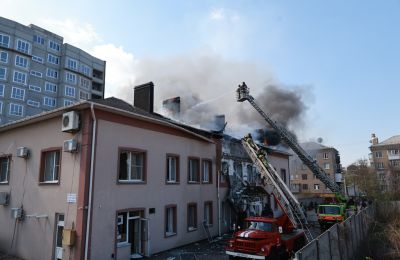 Άλλοι πέντε νεκροί και 27 τραυματίες, στην πόλη Ντνίπρο της νοτιοανατολικής Ουκρανίας.